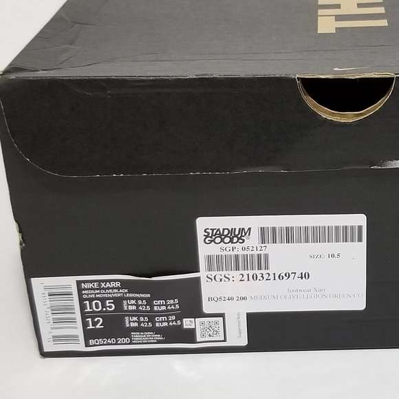 NIKE Xarr ‘the10th’ Mountain Boot in Triple-Green - Picture 16 of 16